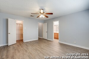 Building Photo - 9538 Campton Farms