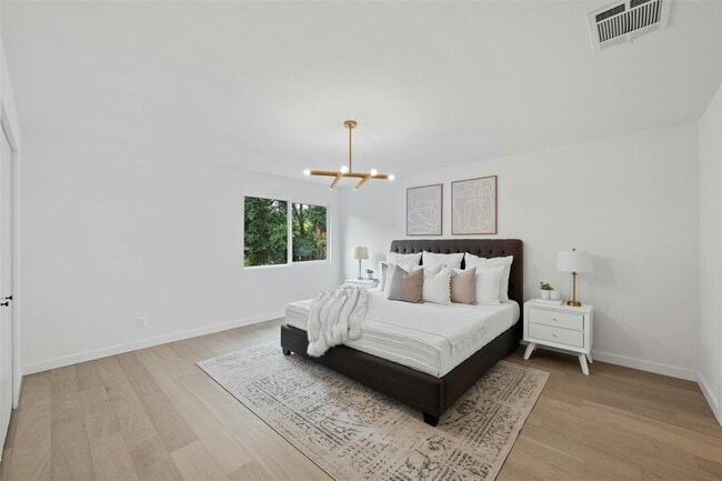 Building Photo - 6721 Lost Valley