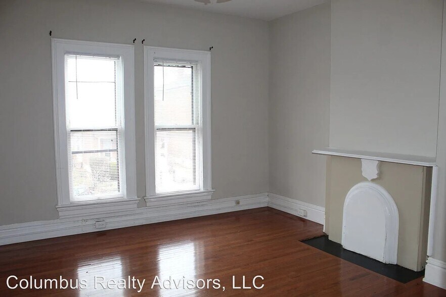 Primary Photo - 57 Smith Pl