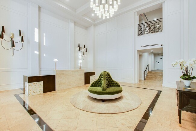 Building Photo - Charming 2BR Condo in Midtown Atlanta