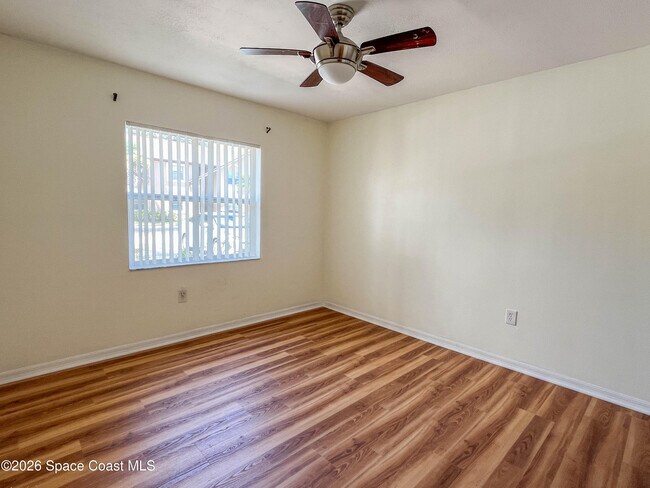 Building Photo - 101 Summer Pl