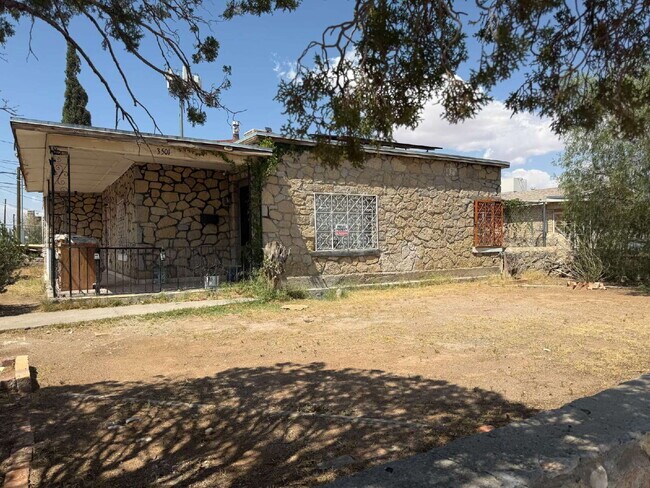 Building Photo - 3501 Taylor Ave