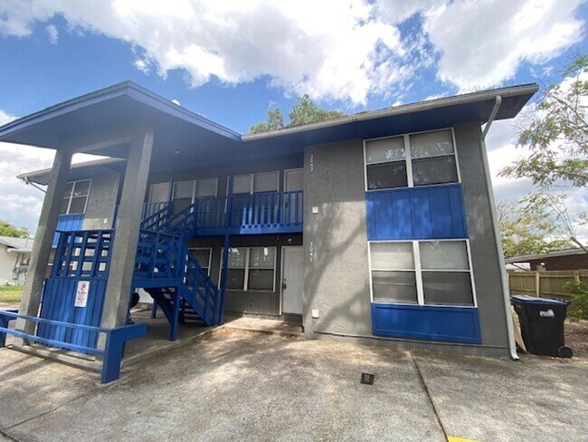Primary Photo - 2 Bedroom 1 Bath condo in Orlando for RENT
