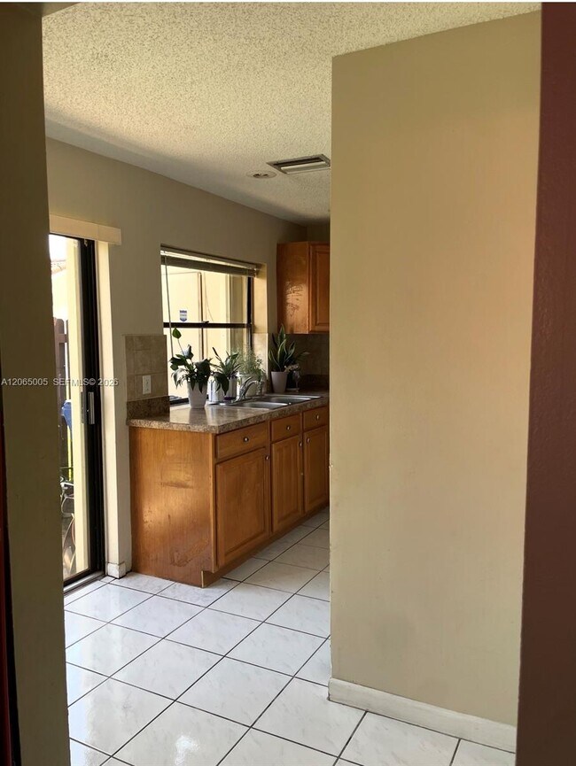 Building Photo - 6547 NW 170th Terrace