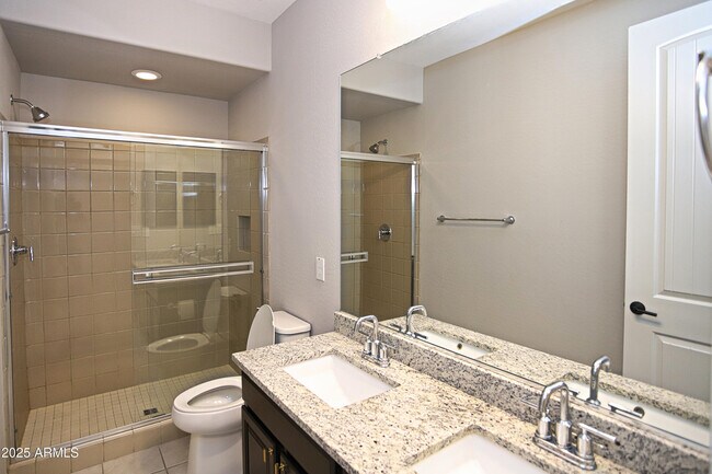 Building Photo - 7013 W Bajada Rd