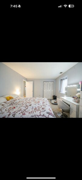 Building Photo - 103 Colonel Bell Dr