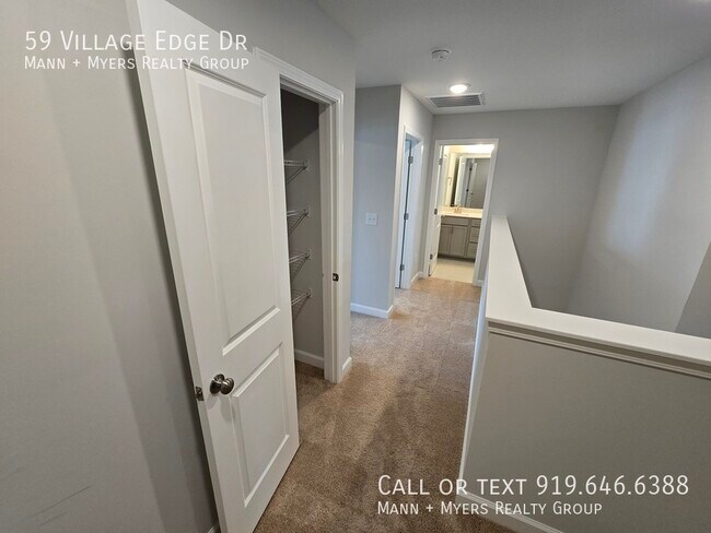 Building Photo - 59 Village Edge Dr