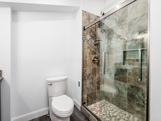 Building Photo - 3531 Sunset Dr