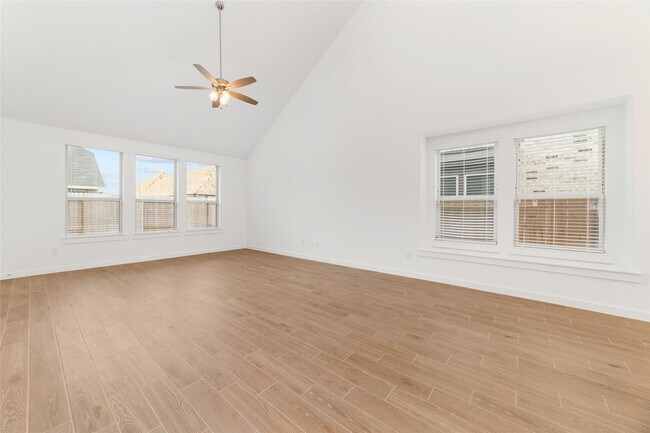 Building Photo - 5014 Chestnut Orch Dr