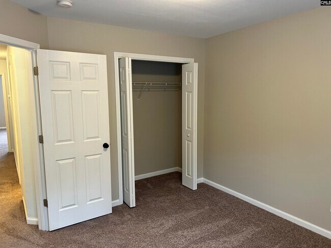 Building Photo - 454 Westmoreland Rd