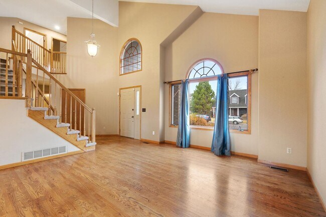 Building Photo - Enjoy the Best of Fort Collins!