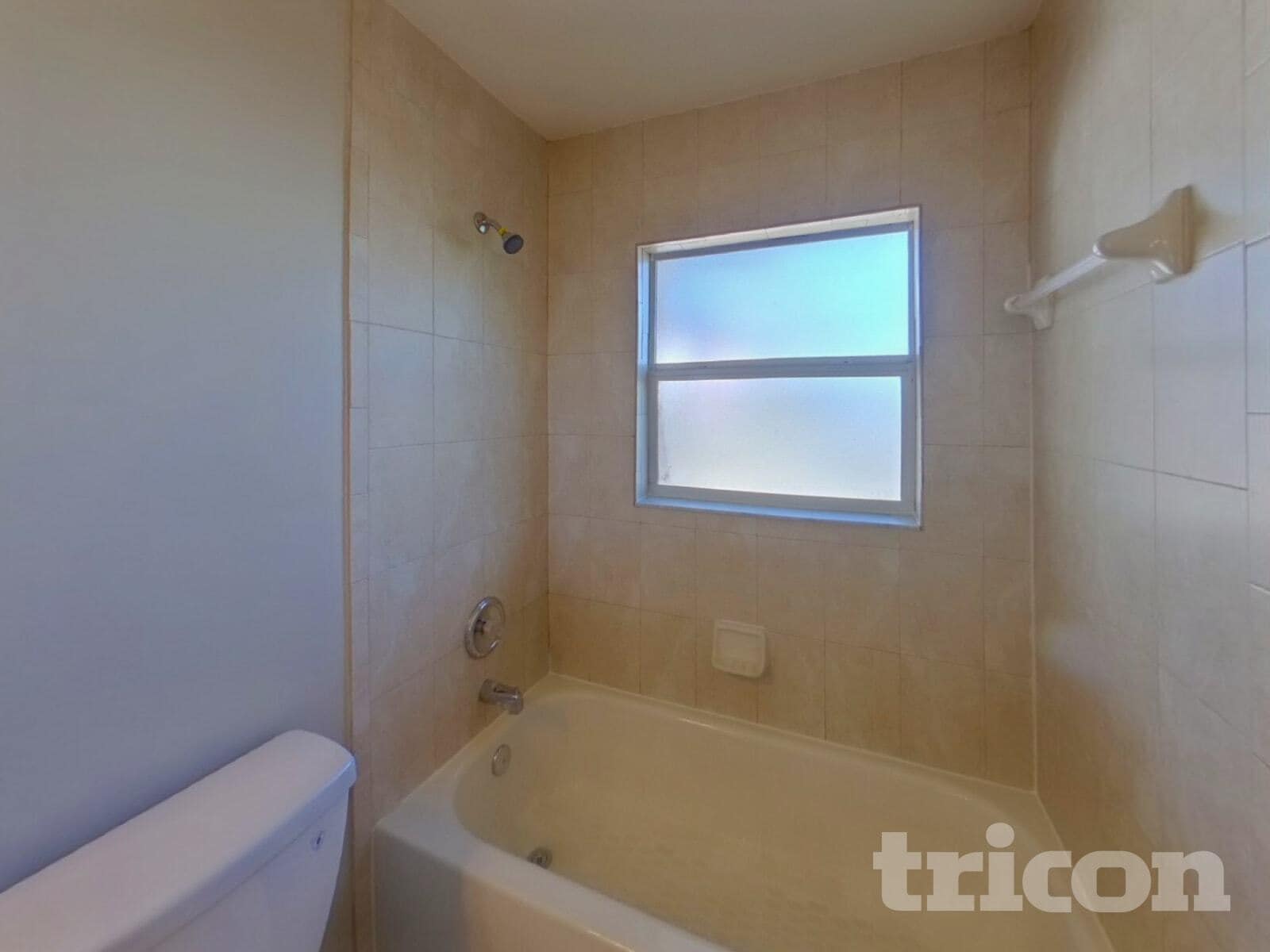 Building Photo - 23183 Burlingame Ave