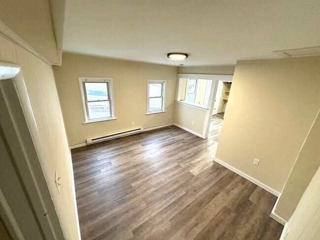 Building Photo - 234 Franklin St