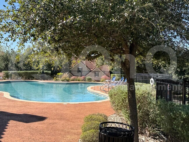 Building Photo - 12004 Terraza Cir