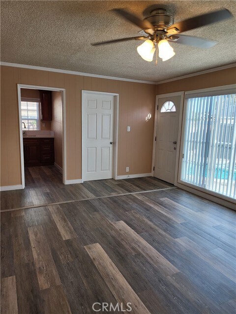 Building Photo - 11016 Townley Dr