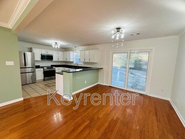 Building Photo - 10809 Topview Ln