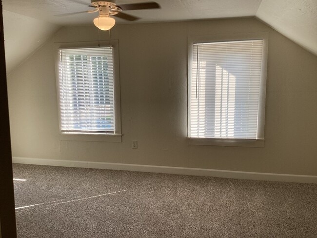 Building Photo - Room to Move with Style – 3-Bedroom Marysville Home