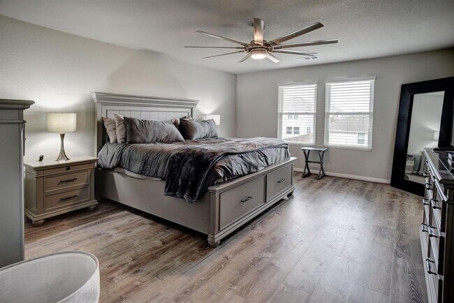 Building Photo - 210 Cold Spg Lp