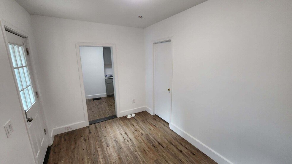 Building Photo - 20 Decatur Street