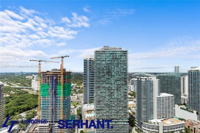 Building Photo - 1395 Brickell Ave