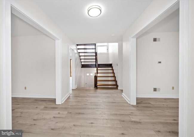 Building Photo - 119 Stoney Ridge Rd