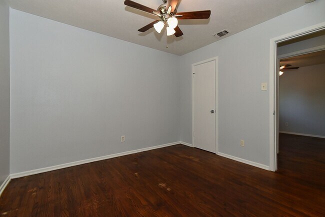 Building Photo - 6508 Finch-House