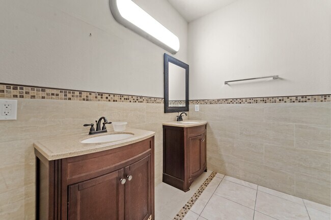 Building Photo - 4827 Yearling Ridge Ct