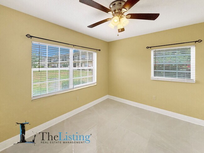 Building Photo - 5505 Hernandes Dr