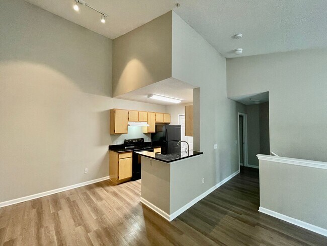 Building Photo - 6542 Swissco Dr