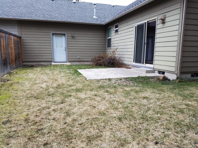 Building Photo - 61158 Kepler St