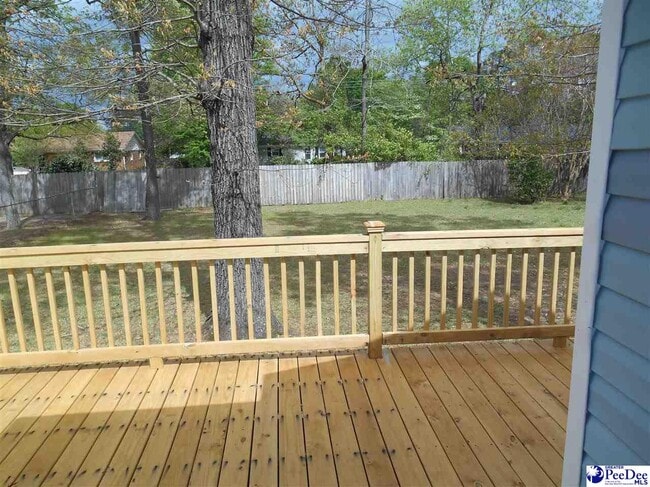 Building Photo - 2379 Chadwick Dr