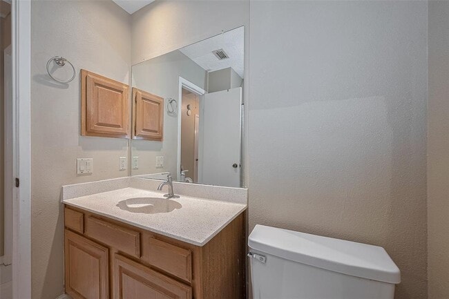 Building Photo - 13126 Kingsmill Dr