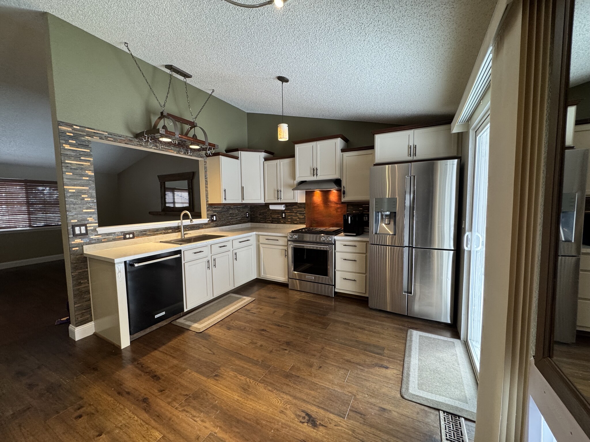 Upgraded Appliances - 1311 Walden Ct