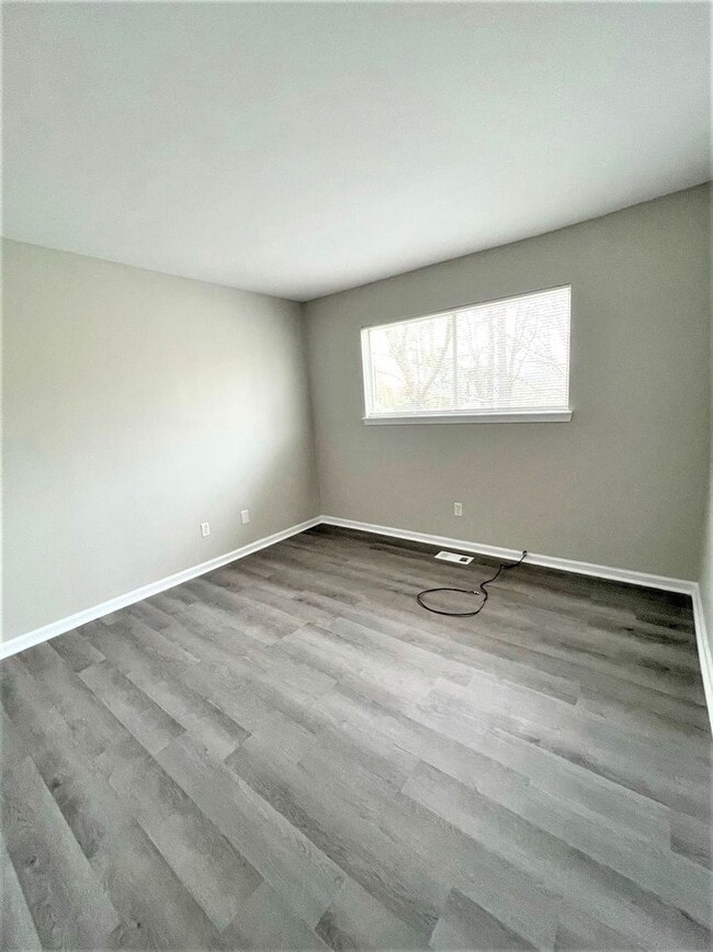 Building Photo - 107 Villa Dr