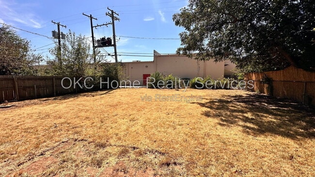 Building Photo - 6413 N Ross Ave