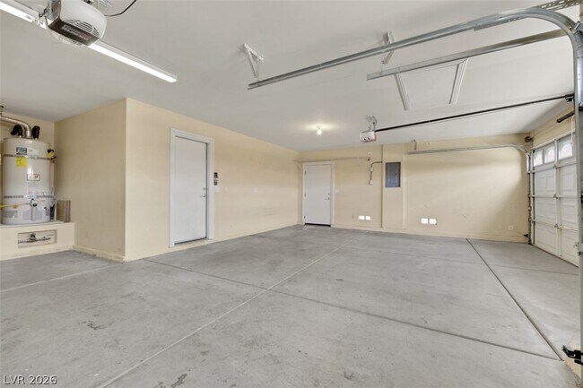 Building Photo - 55 Desert Sunflower Cir