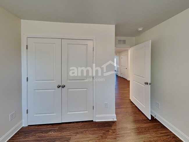 Building Photo - 108 Cairo Ct