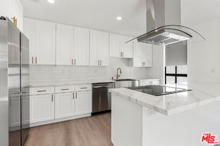 Building Photo - 9191 Charleville Blvd