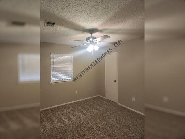 Building Photo - 5309 Wolens Way