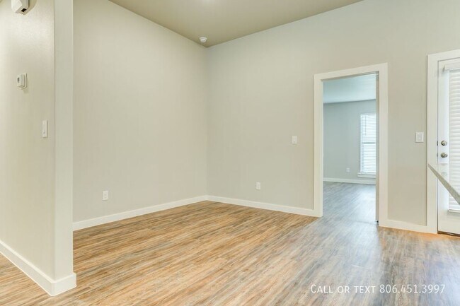 Building Photo - 2128 Kirksey Ave