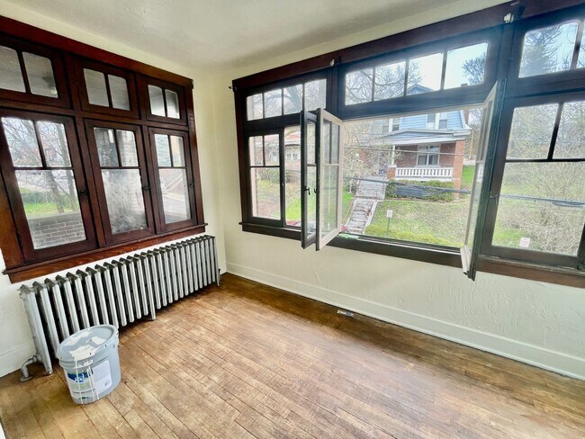 Building Photo - 539 Atlantic Ave