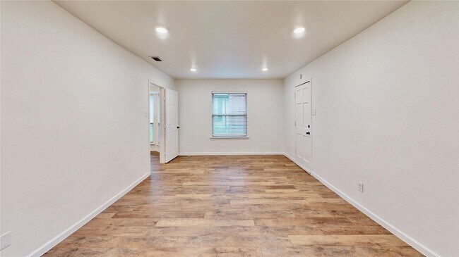 Building Photo - 4532 Eldorado Dr