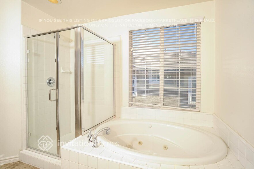 Building Photo - 2819 Osmunda Ct