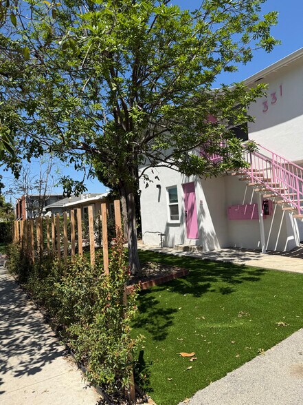 Building Photo - 331 W Windsor Rd