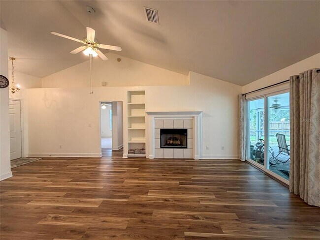 Building Photo - 9232 NW 17th Pl