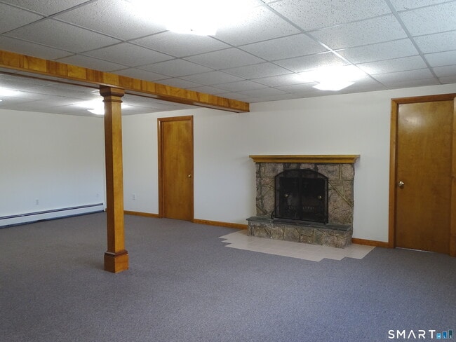 Building Photo - 62 Ark Rd