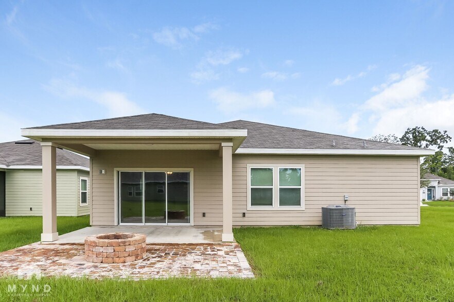Building Photo - 10925 Haws Ln