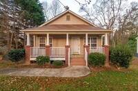 Building Photo - Charming 3 Bedroom, 2 Bathroom Home in Matthews!