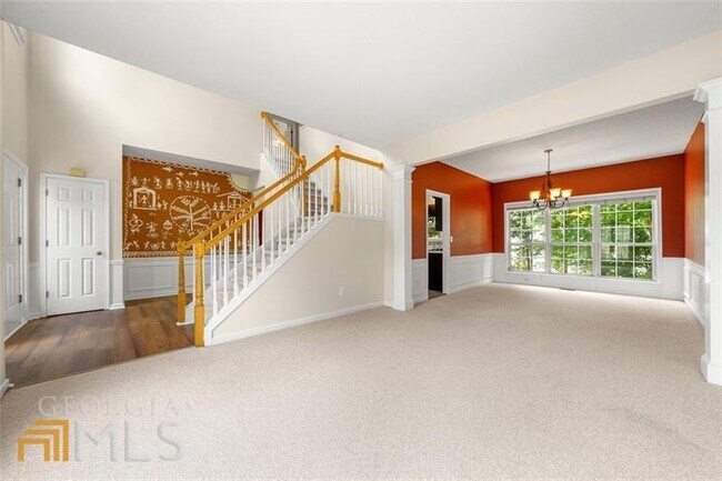 Building Photo - 3492 Chastain Glen Ln NE