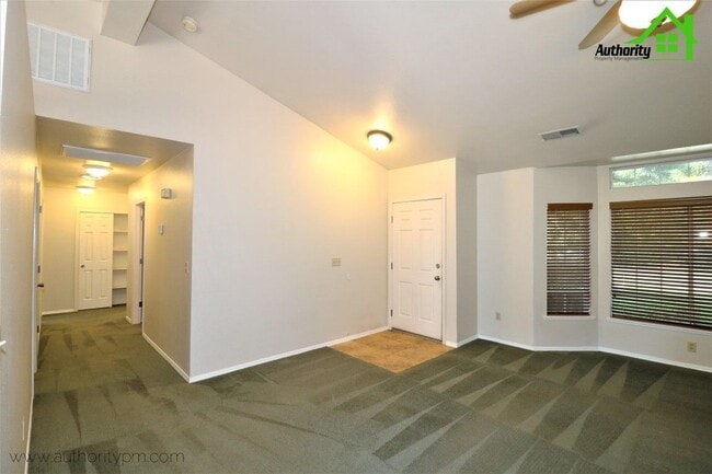 Building Photo - 2882 Sandstone Dr